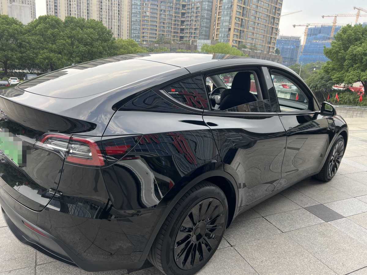 2021年11月特斯拉 Model Y  2021款 改款 標(biāo)準(zhǔn)續(xù)航后驅(qū)升級(jí)版