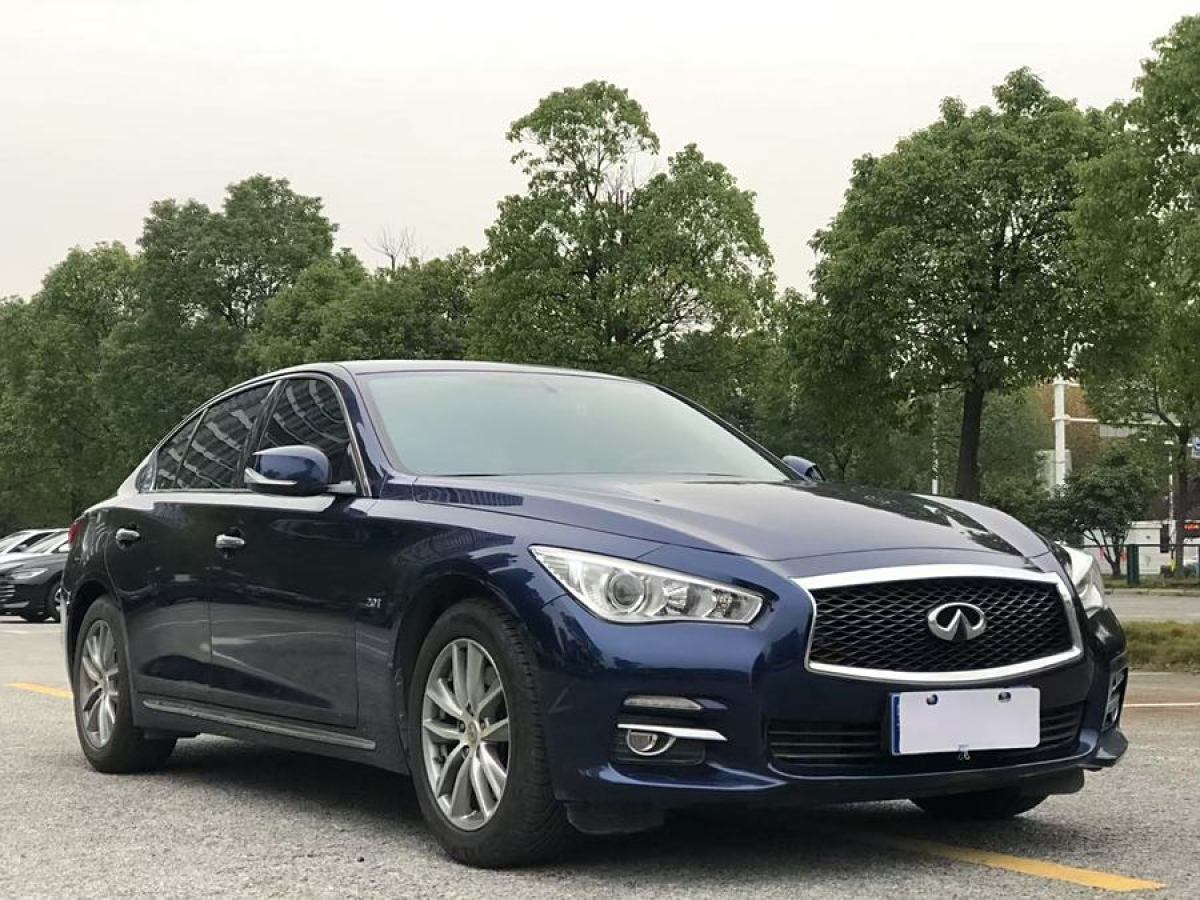 英菲尼迪 Q50L  2016款 2.0T 舒適版圖片