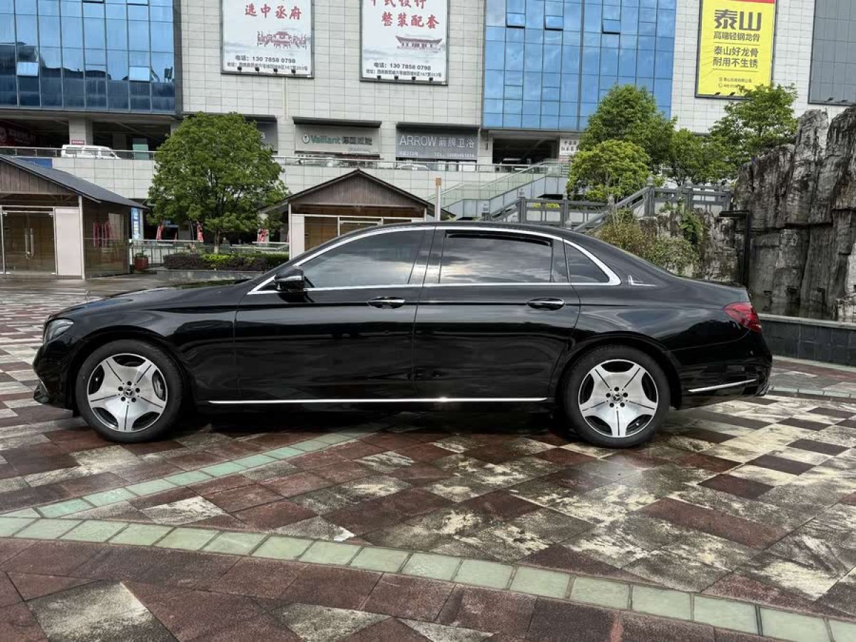 奔馳 奔馳E級  2018款 改款 E 300 L 豪華型圖片