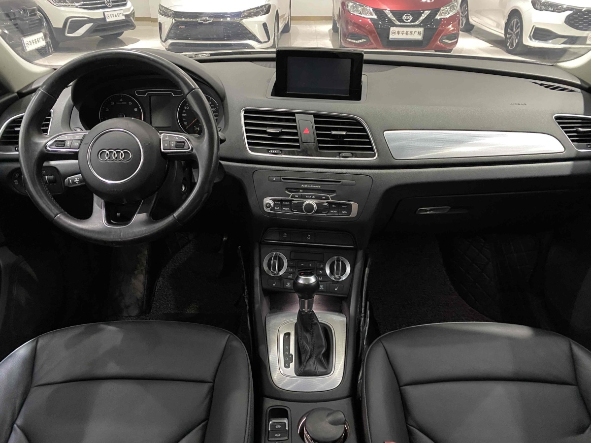 2014年7月奧迪 奧迪Q3  2015款 35 TFSI 舒適型