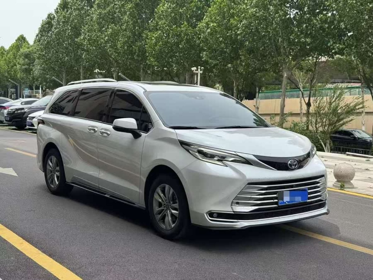 豐田 賽那SIENNA  2023款 2.5L混動 鉑金版圖片