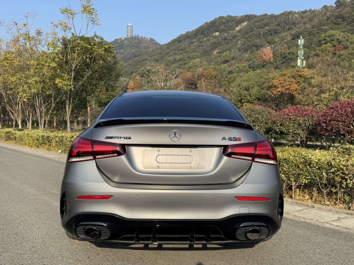 奔馳 奔馳A級AMG  2022款 AMG A 35 L 4MATIC圖片