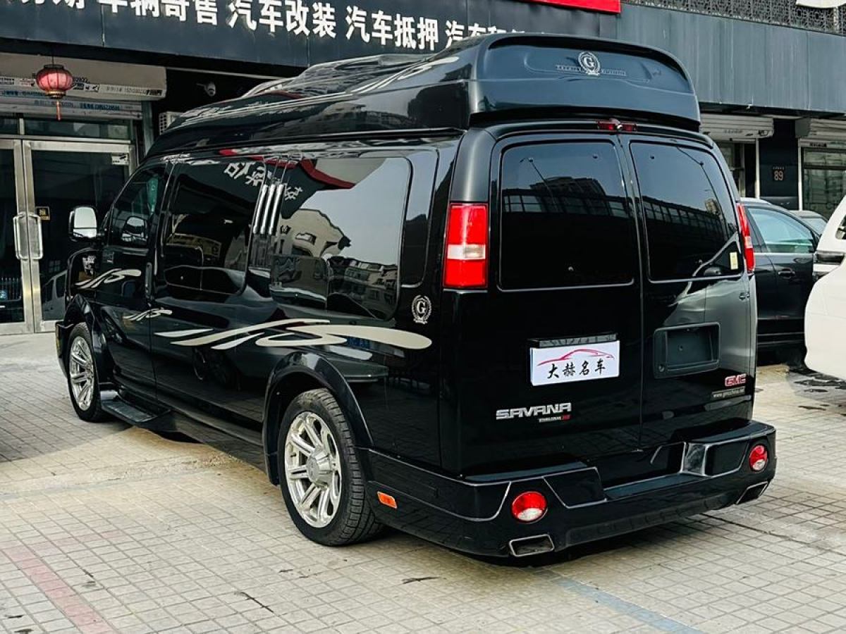 GMC SAVANA  2014款 5.3L G2500S 四驅(qū)領(lǐng)袖級(jí)圖片