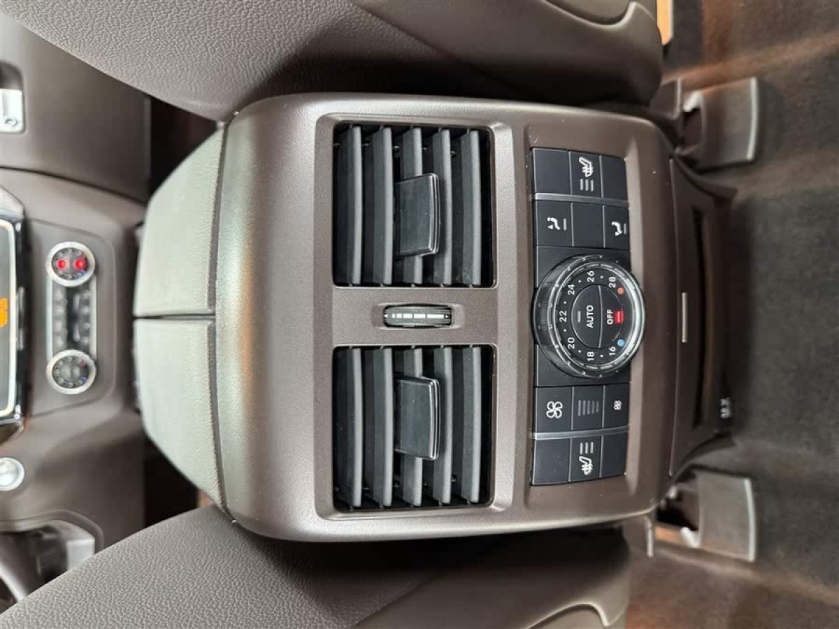 奔馳 奔馳GLS  2018款 改款 GLS 400 4MATIC動感型圖片
