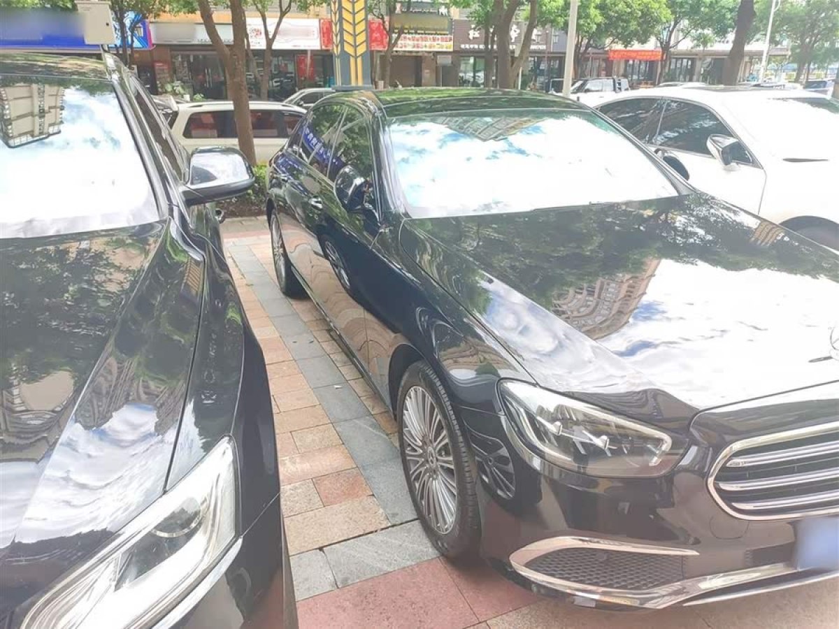 奔馳 奔馳E級  2022款 改款 E 300 L 時尚型圖片