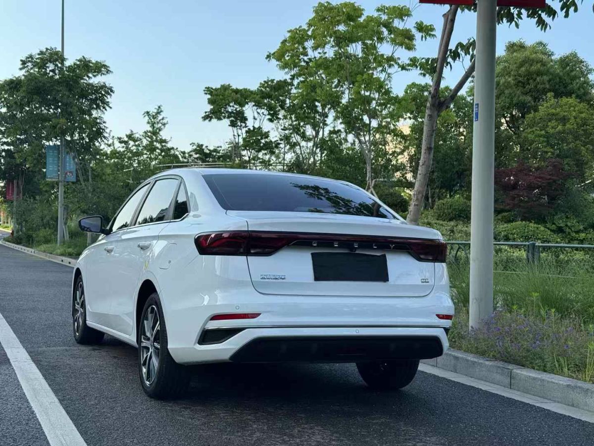 吉利 帝豪  2022款 第4代 1.5L CVT亞運版圖片