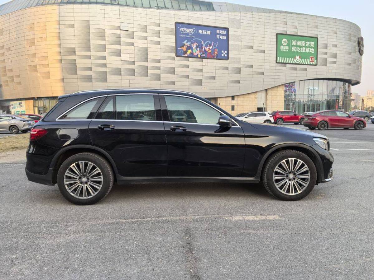 奔馳 奔馳GLC  2017款 GLC 260 4MATIC 豪華型圖片