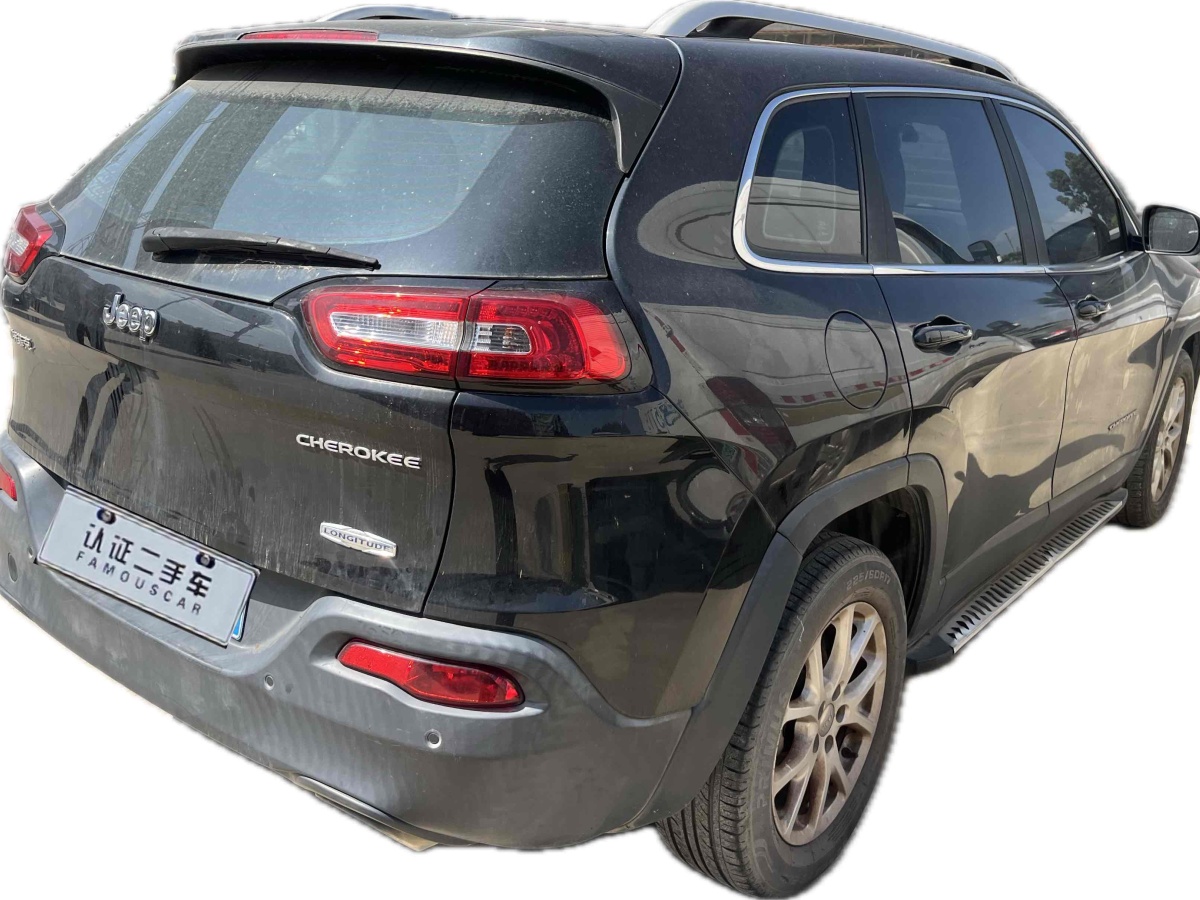 Jeep 自由光  2016款 2.4L 領(lǐng)先智能版圖片