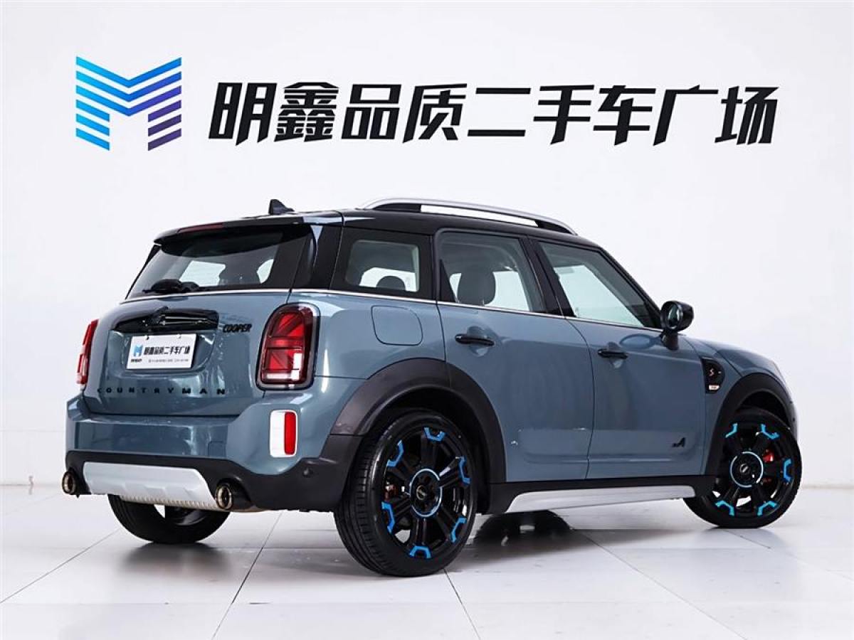 MINI COUNTRYMAN  2023款 2.0T COOPER S ALL4 鑒賞家圖片