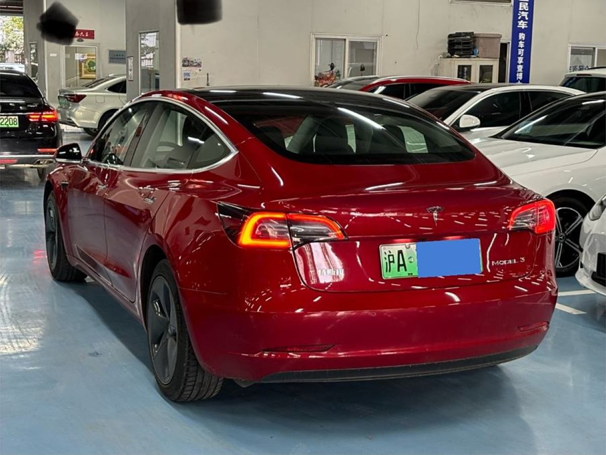 特斯拉 Model 3  2019款 標(biāo)準(zhǔn)續(xù)航后驅(qū)升級(jí)版圖片