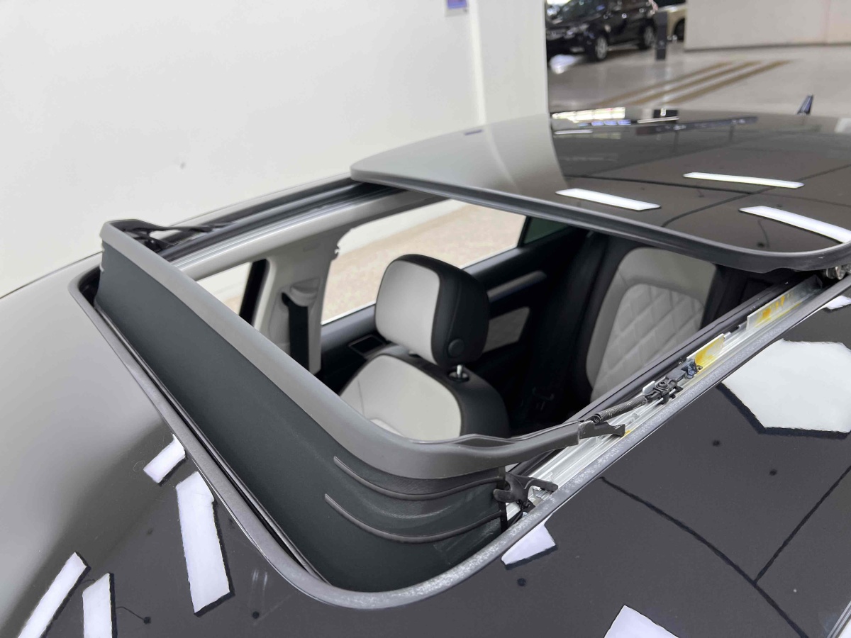 大眾 邁騰  2023款 200萬輛紀(jì)念版 380TSI DSG旗艦型圖片