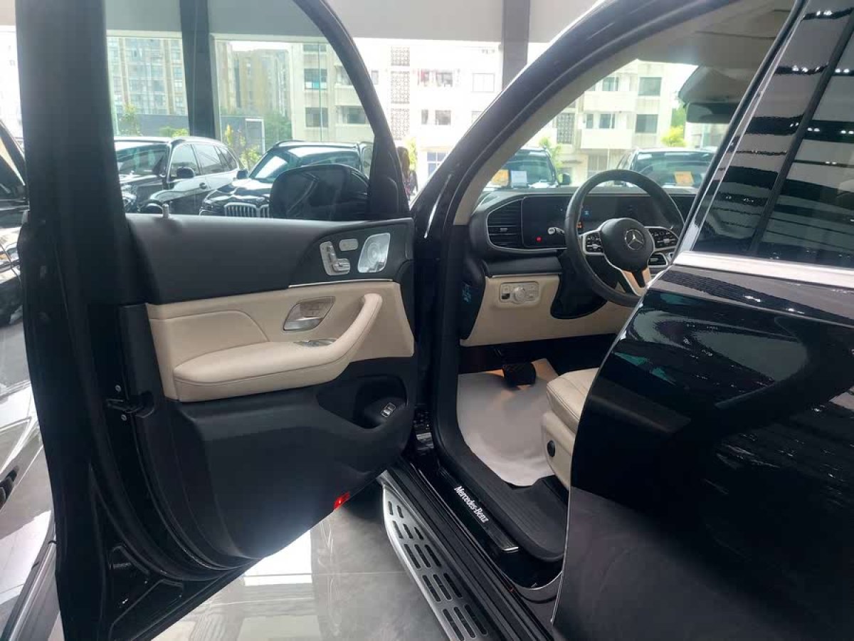奔馳 奔馳GLE  2020款 改款 GLE 450 4MATIC 豪華型圖片