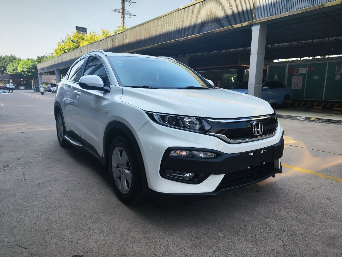 本田 XR-V  2015款 1.5L LXi CVT經(jīng)典版圖片