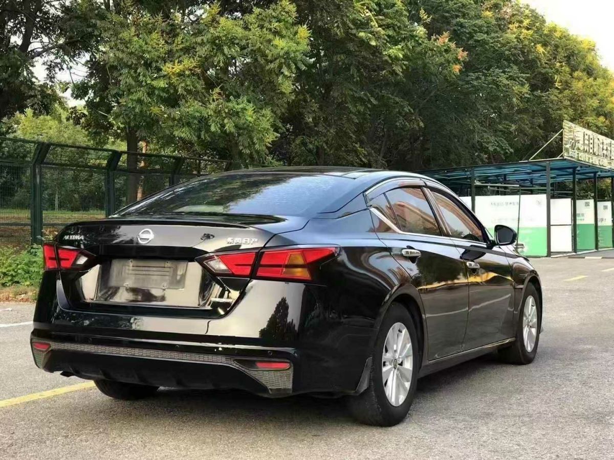 日產(chǎn) 天籟  2019款 2.0L XE 時尚版圖片