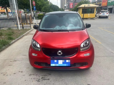 2017年3月 smart forfour 1.0L 52千瓦激情版图片