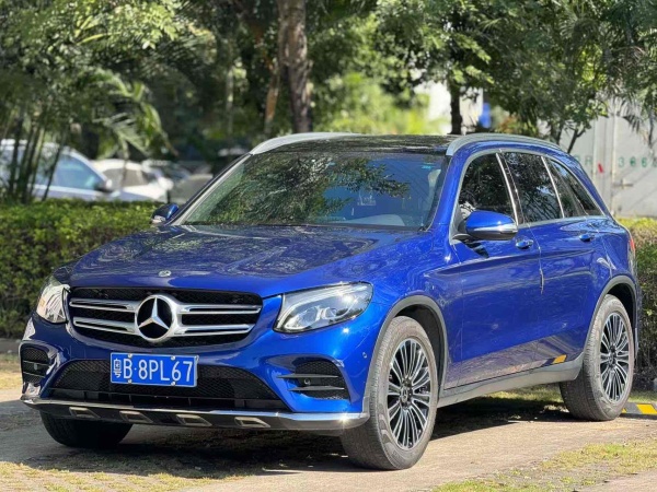 奔驰 奔驰GLC  2019款 GLC 260 4MATIC 动感型