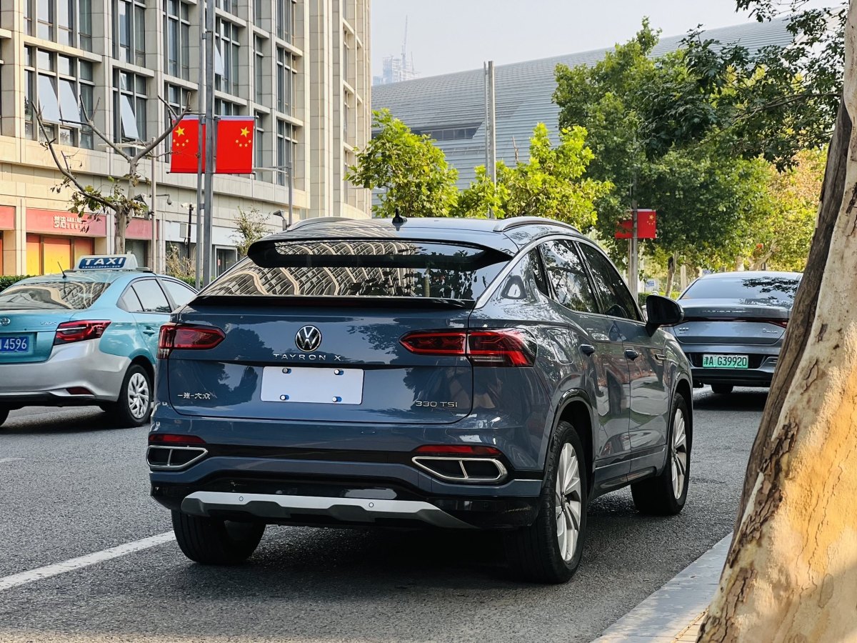 大眾 探岳X  2020款 330TSI 兩驅(qū)尊貴智聯(lián)版圖片