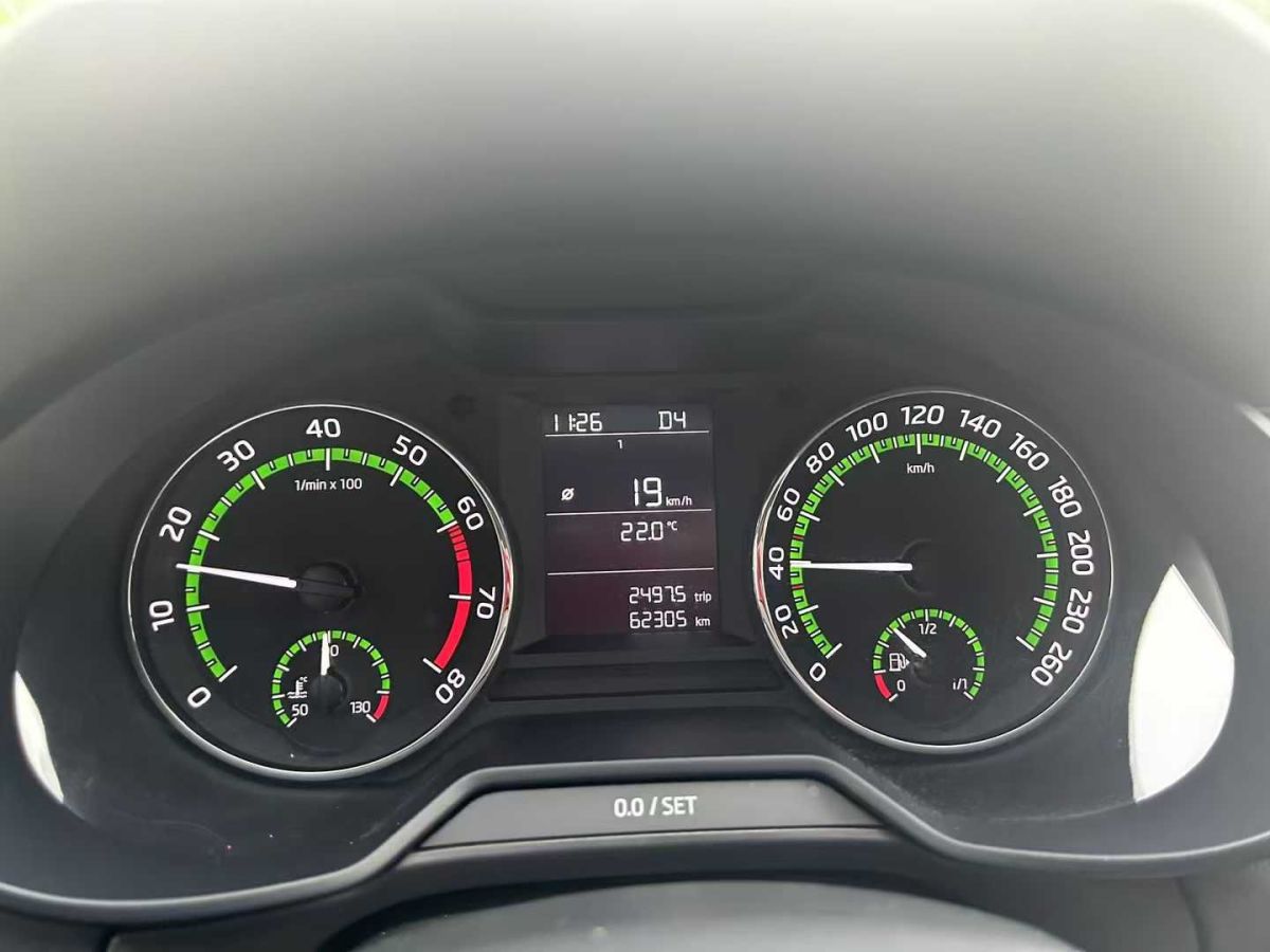 日產(chǎn) 天籟  2019款 2.0L XE 時(shí)尚版圖片