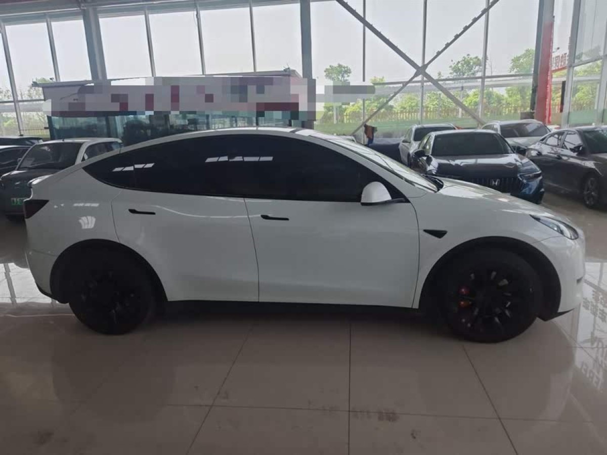 特斯拉 Model Y  2022款 改款 長(zhǎng)續(xù)航全輪驅(qū)動(dòng)版圖片