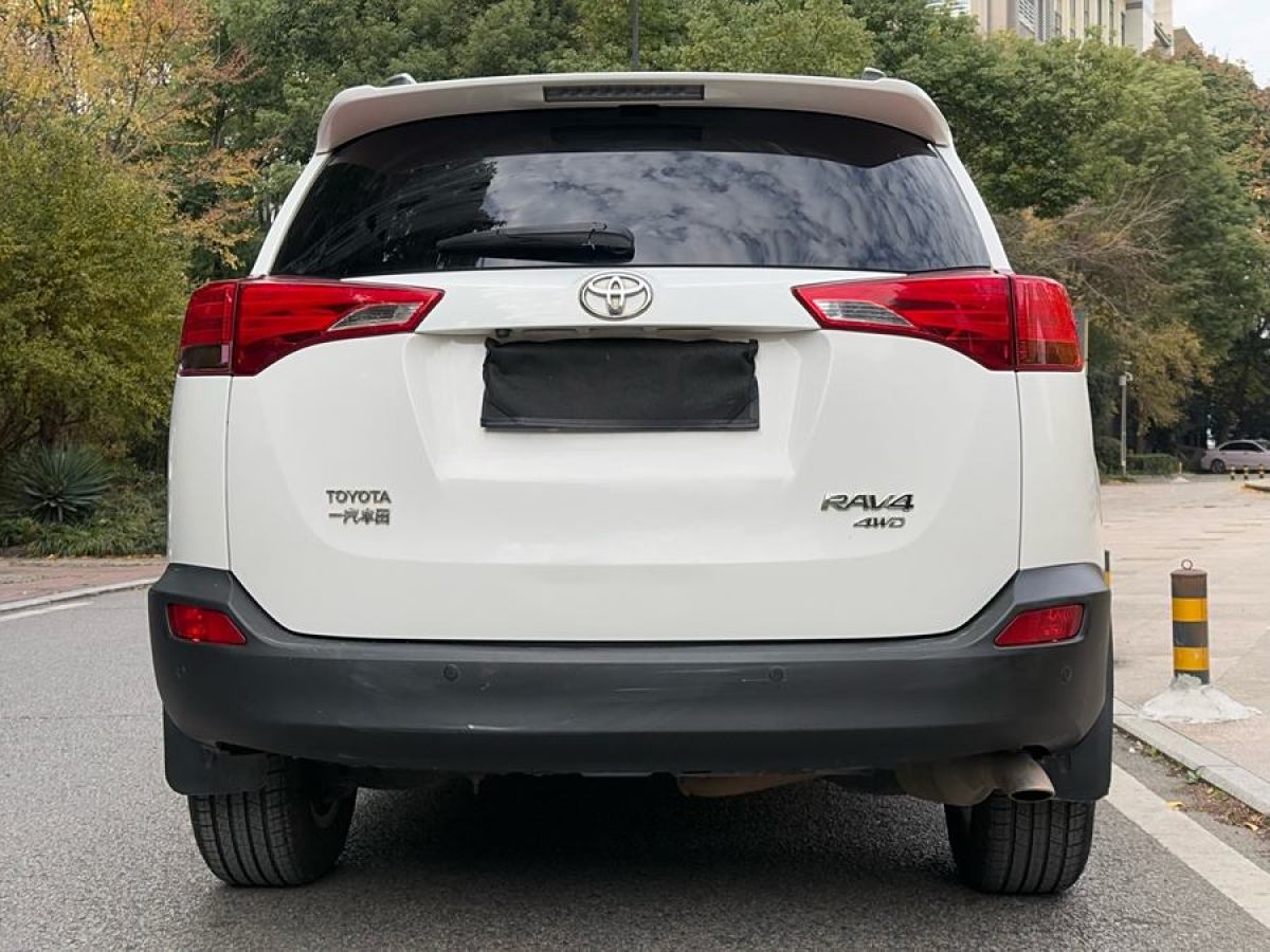 豐田 RAV4榮放  2013款 2.0L CVT四驅新銳版圖片