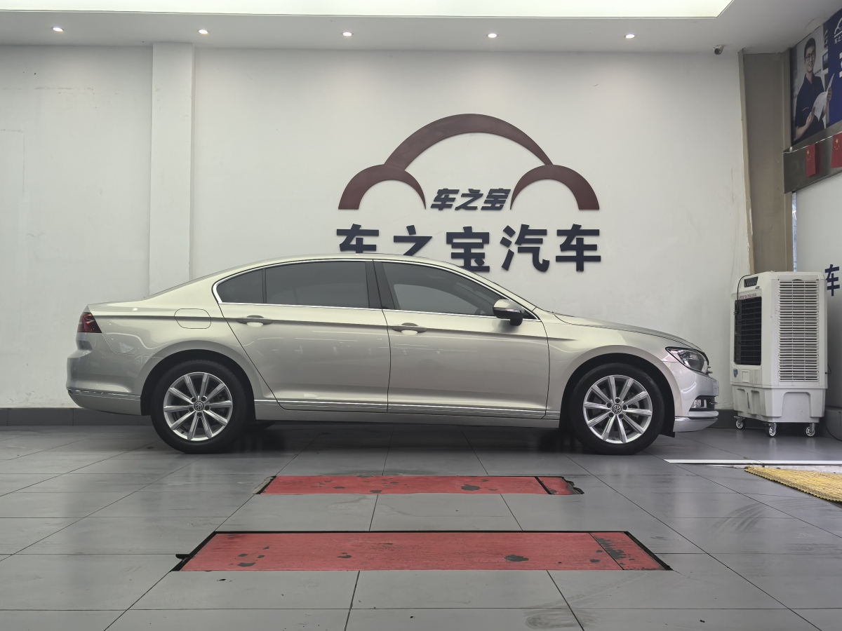 大眾 邁騰  2018款 330TSI DSG 領(lǐng)先型圖片