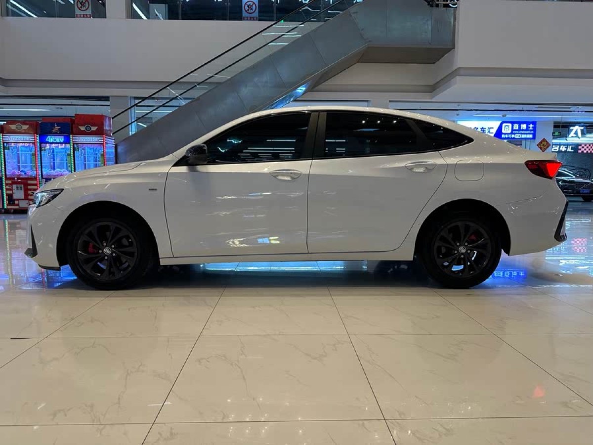 別克 威朗  2023款 Pro GS 獵風(fēng)版圖片