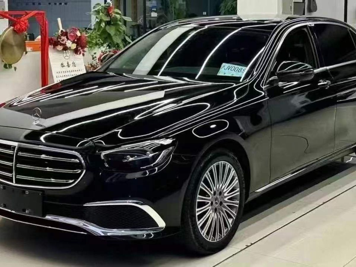 奔馳 奔馳E級(jí)  2021款 E 300 L 豪華型圖片