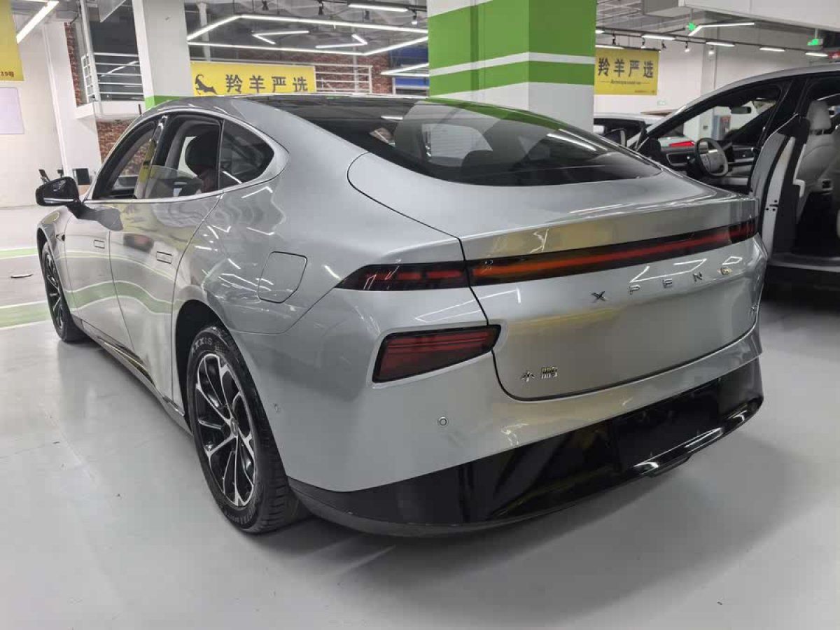 小鵬 P7  2022款 670N+圖片