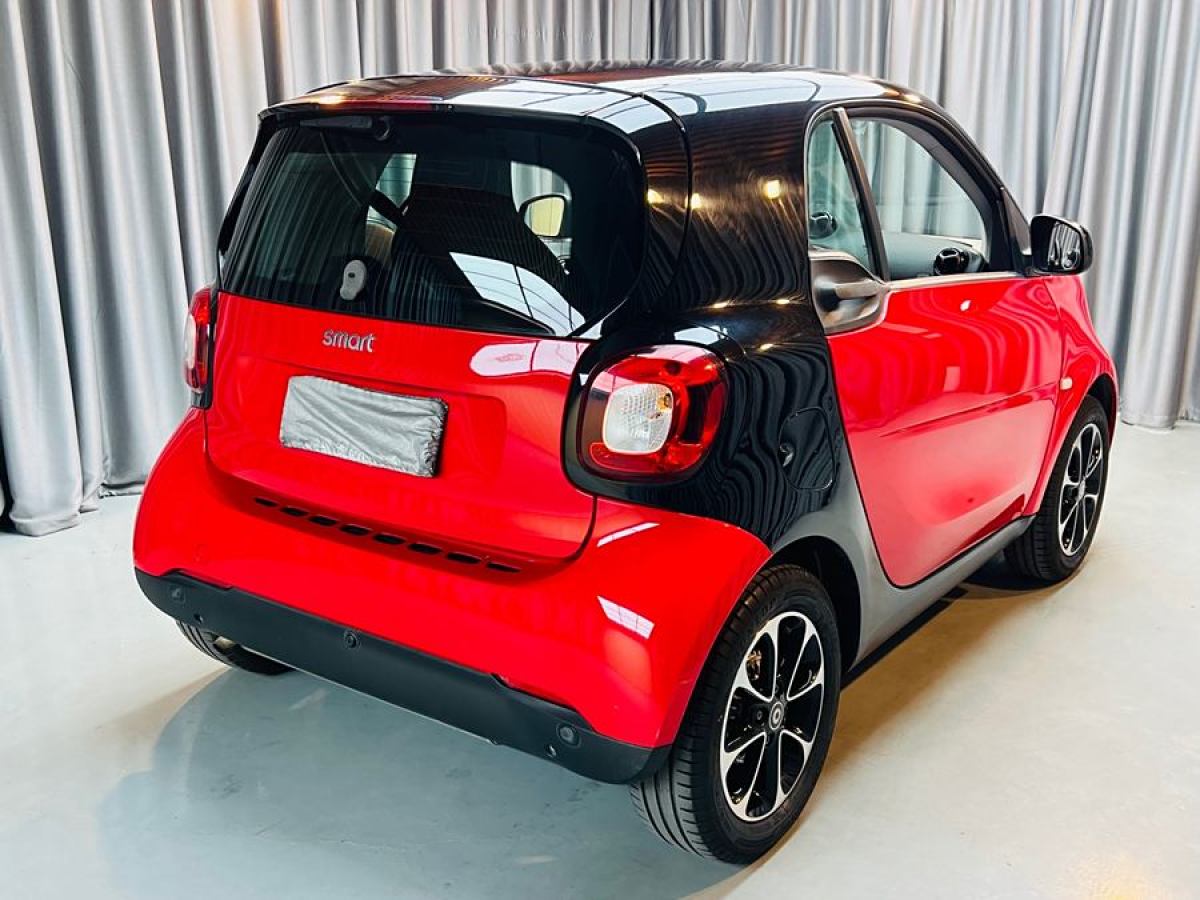 smart fortwo  2015款 1.0L 52千瓦硬頂激情版圖片