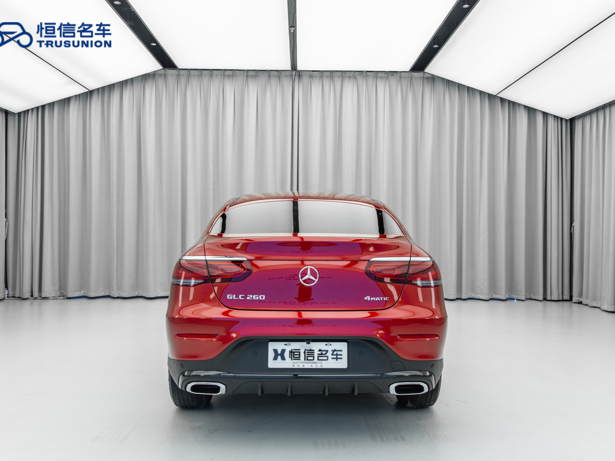 奔馳 奔馳GLC  2022款 改款 GLC 260 4MATIC 轎跑SUV圖片