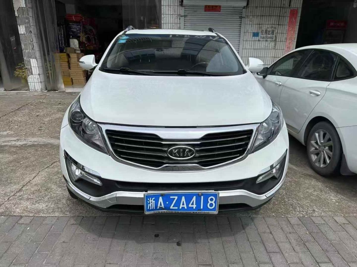 起亞 智跑  2014款 2.0L 自動(dòng)四驅(qū)版GLS圖片