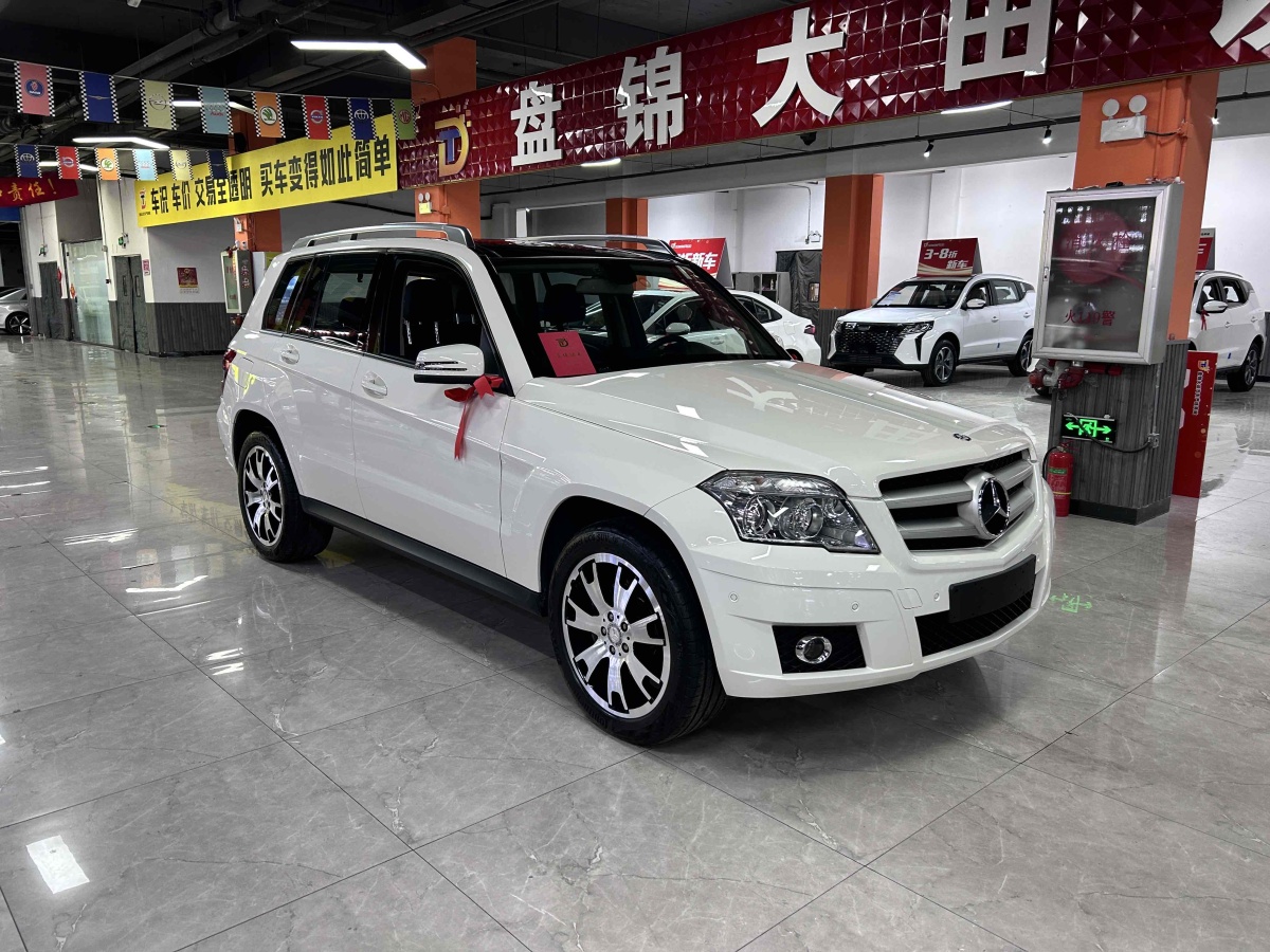 奔馳 奔馳GLK級  2011款 GLK 300 4MATIC 豪華型圖片