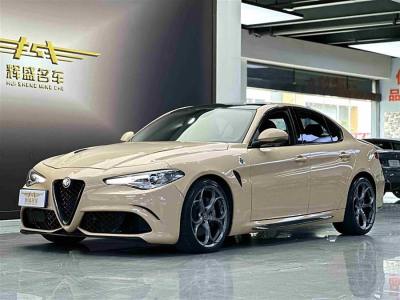 2019年4月 阿爾法·羅密歐 Giulia 2.0T 280HP 豪華版圖片