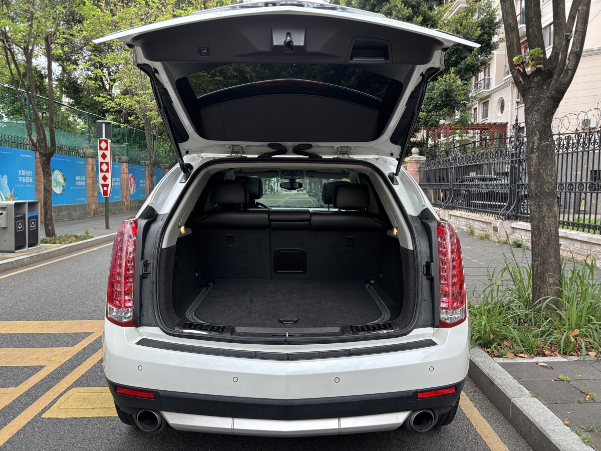 凱迪拉克 SRX  2014款 3.0L 精英型圖片