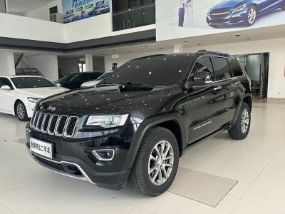 2014年4月 Jeep 大切諾基(進(jìn)口) 3.0L 舒享導(dǎo)航版圖片