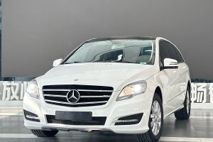 奔馳R級 奔馳 R 320 4MATIC 商務(wù)型