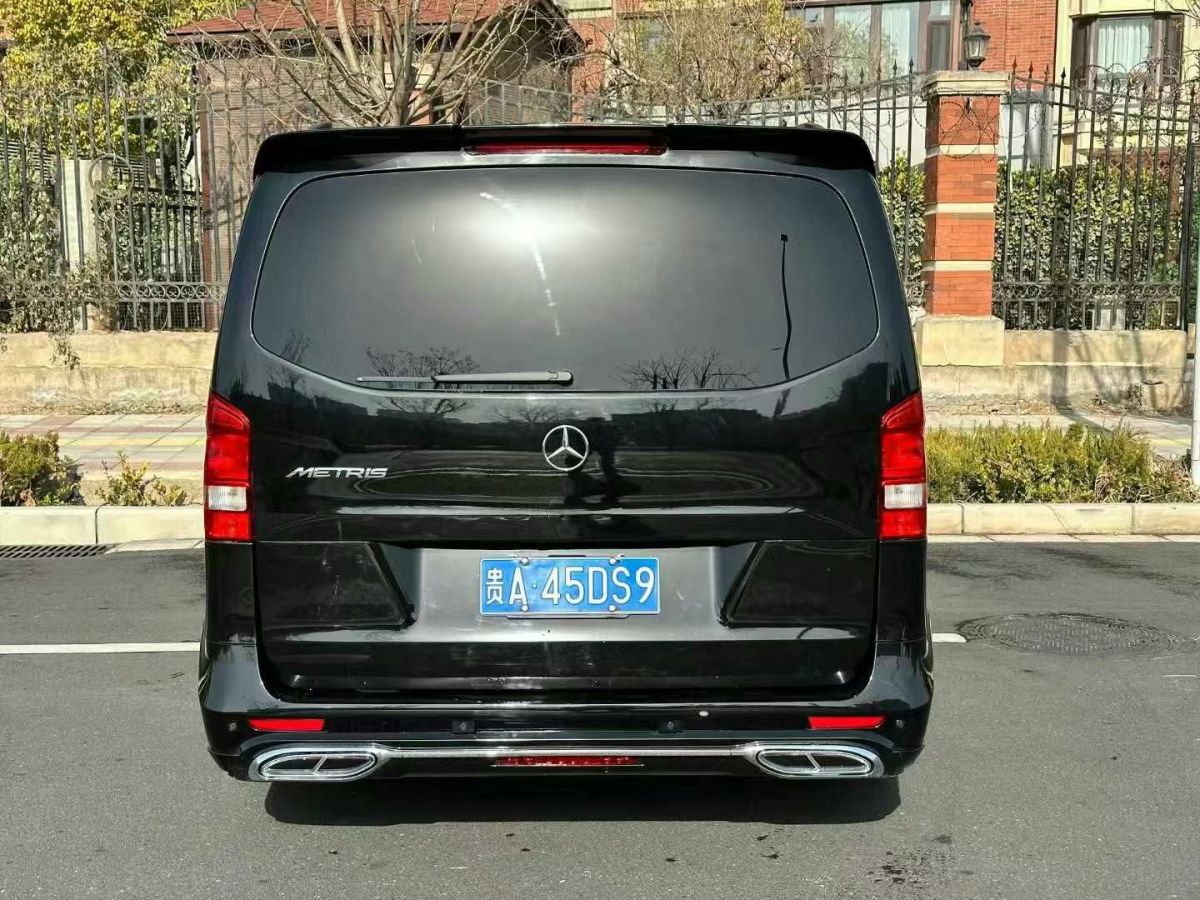 奔馳 奔馳A級  2019款  A 220 L 4MATIC 運動轎車圖片