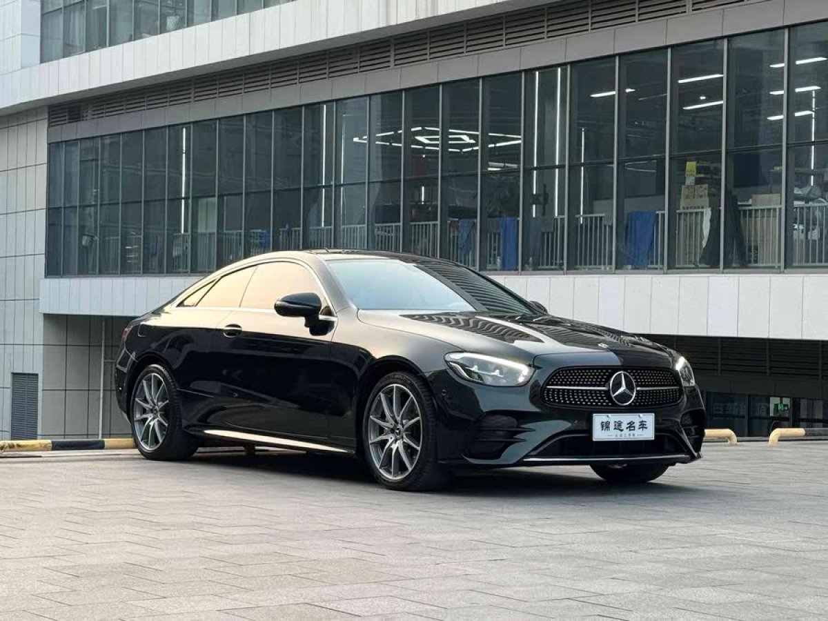 奔馳 奔馳E級  2023款 改款 E 260 轎跑車圖片