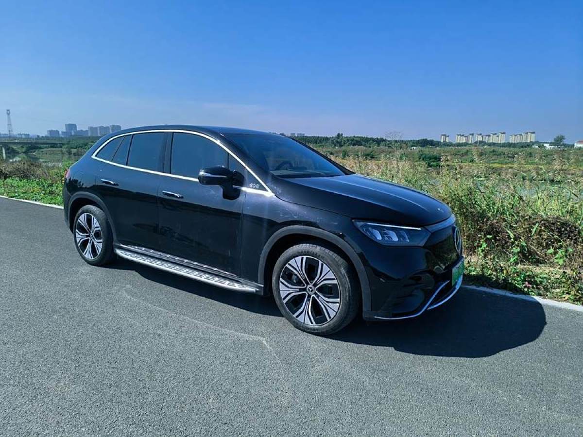 奔馳 奔馳EQE SUV  2023款 350 4MATIC 豪華版圖片