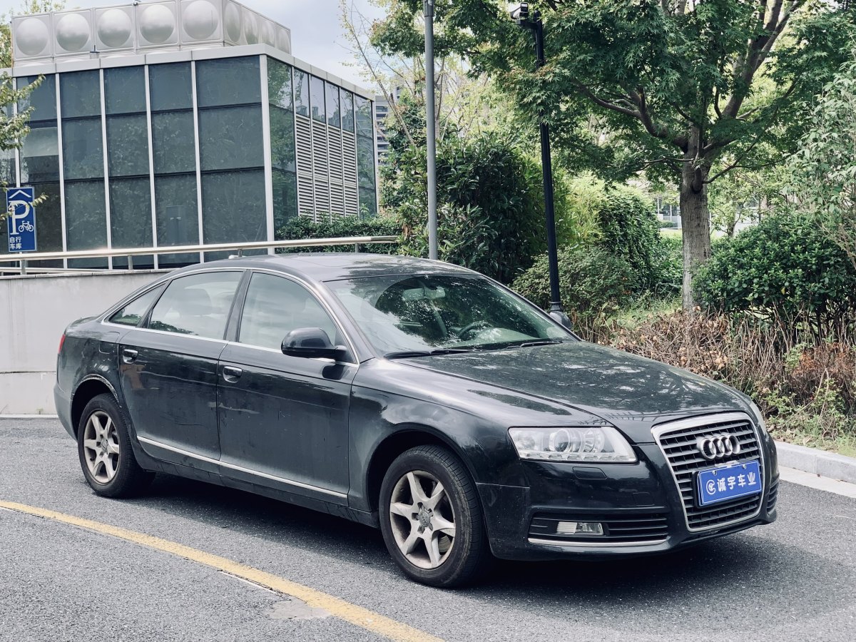 奧迪 奧迪A6L  2011款 A6L 2.0TFSI 標(biāo)準(zhǔn)型圖片