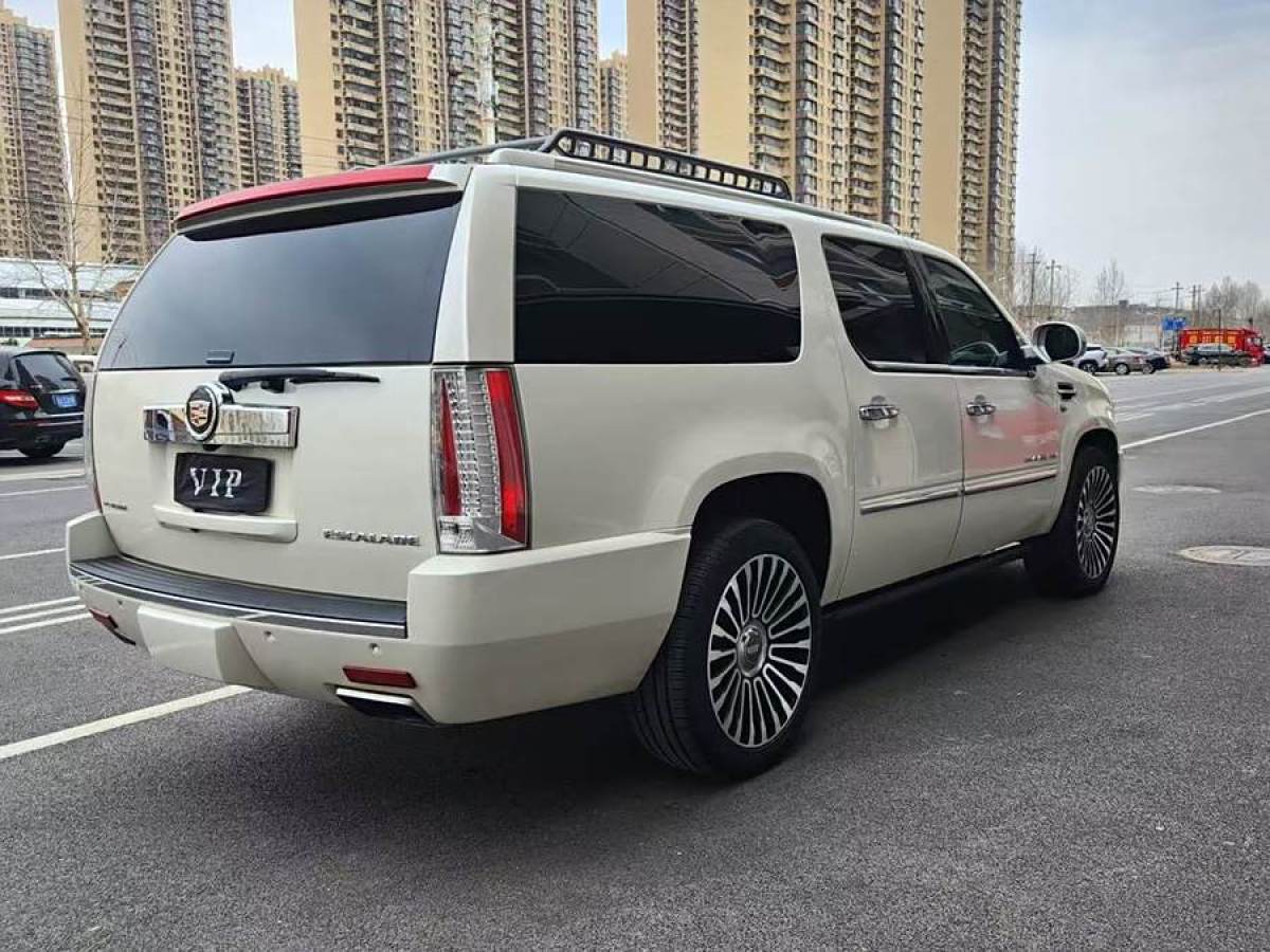 凱迪拉克 凱雷德ESCALADE  2013款 6.2L ESV鉑金版加長(zhǎng)型圖片