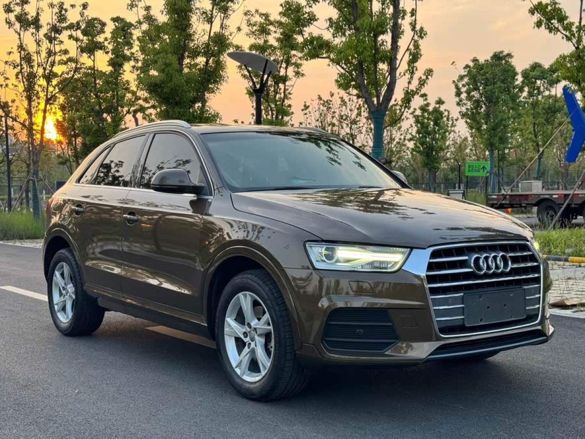 奧迪 奧迪Q3  2016款 30 TFSI 時(shí)尚型圖片