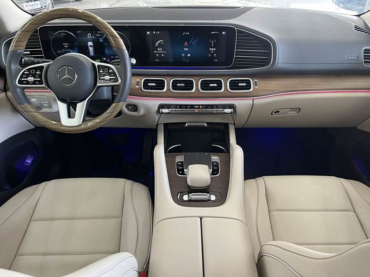 奔馳 奔馳GLS  2021款 改款 GLS 450 4MATIC 豪華型圖片