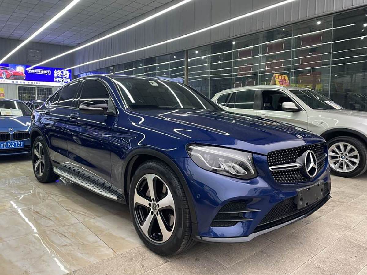 奔馳 奔馳GLC  2022款 改款 GLC 300 4MATIC 轎跑SUV圖片