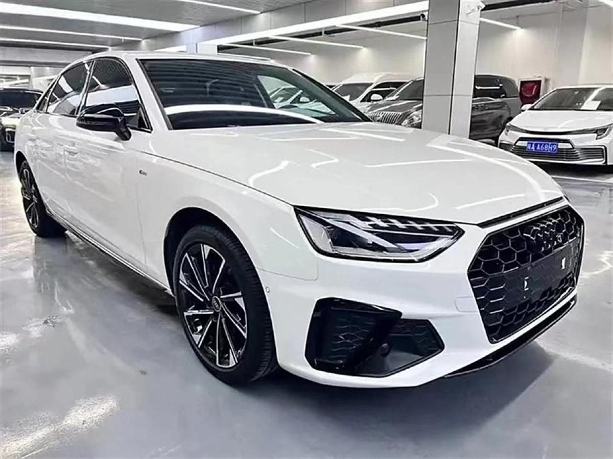 奧迪 奧迪A4L  2022款 40 TFSI 時(shí)尚動(dòng)感型圖片