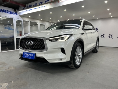 2019年7月 英菲尼迪 QX50 QX50 2.0T CVT两驱时尚版图片