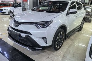 RAV4榮放 豐田 2.5L 自動四驅(qū)精英i版