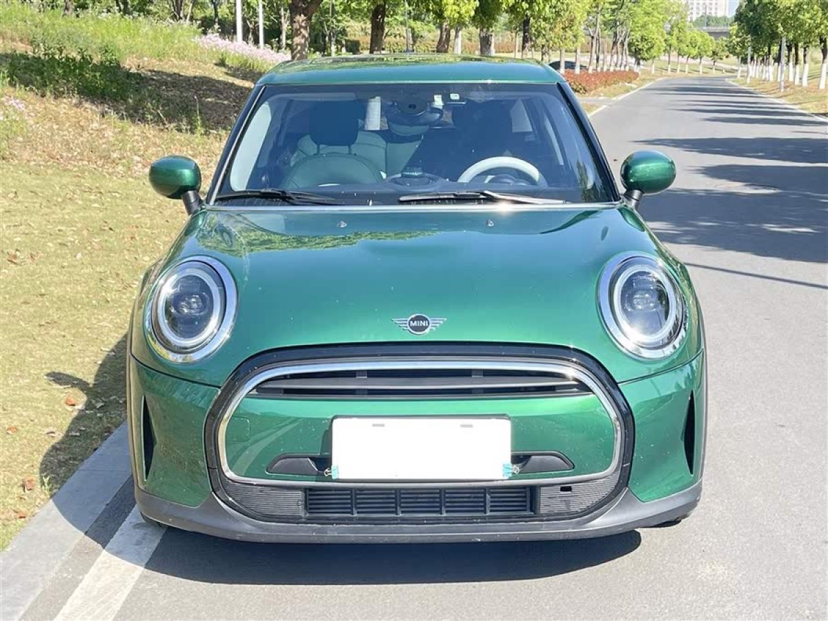 MINI MINI  2022款 改款 1.5T ONE 五門版PLUS圖片