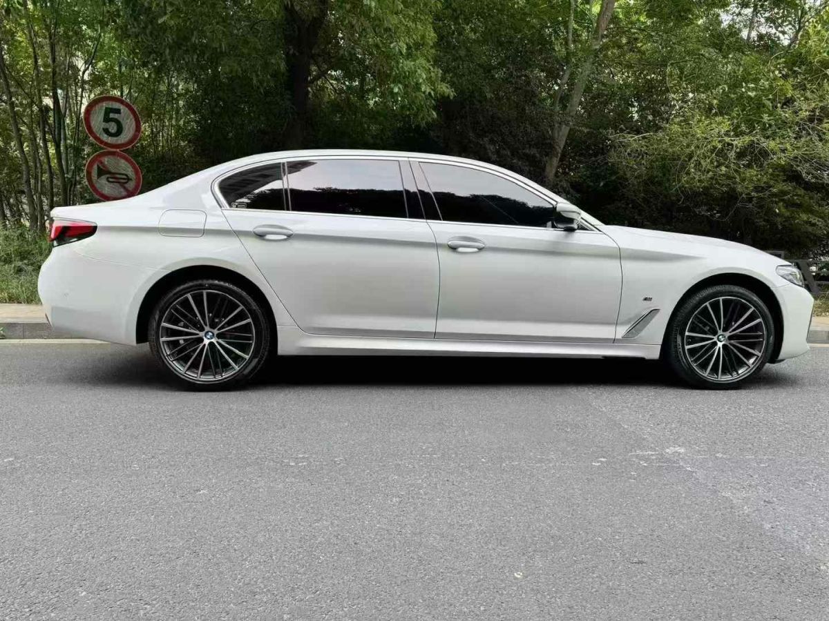 寶馬 寶馬5系  2023款 530Li xDrive 豪華套裝圖片