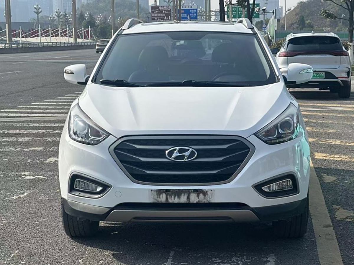 現(xiàn)代 ix35  2013款 2.0L 自動兩驅(qū)智能型GLS 國IV圖片